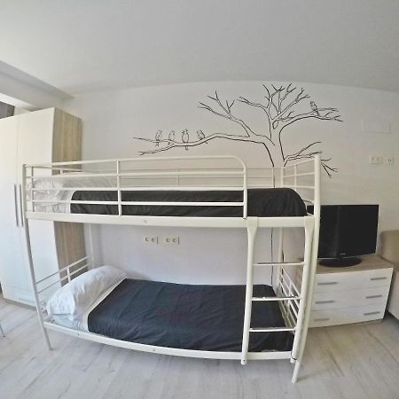 Mesonhomes Suites Center - Stay & Work Гранада Экстерьер фото