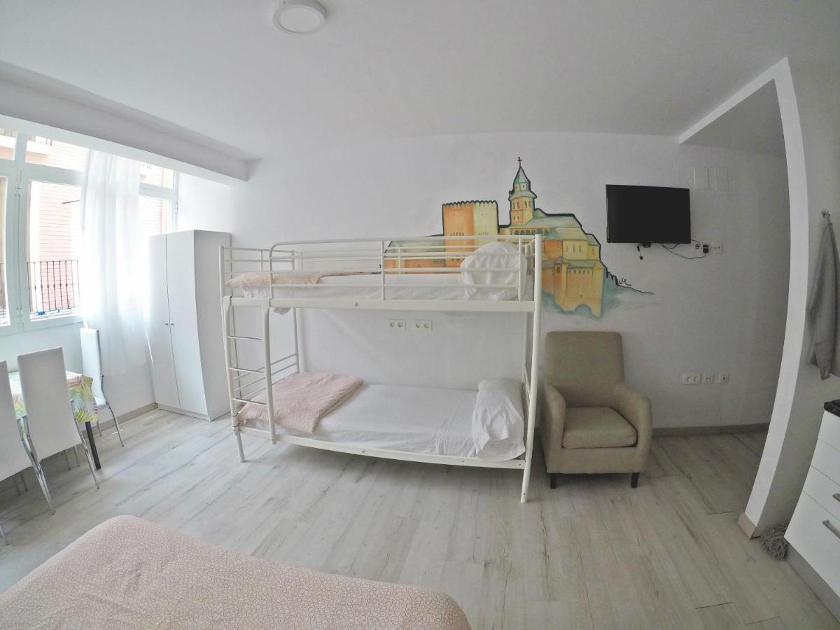 Mesonhomes Suites Center - Stay & Work Гранада Экстерьер фото