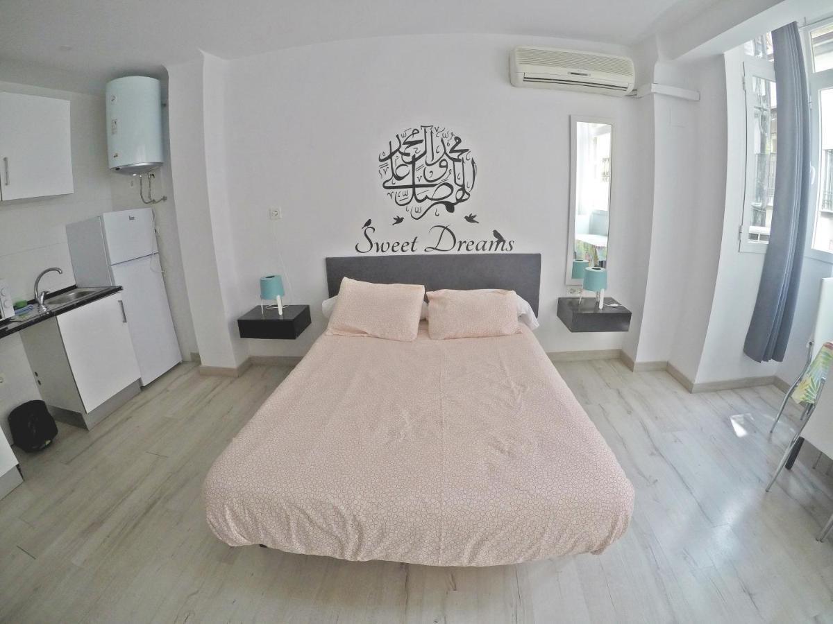 Mesonhomes Suites Center - Stay & Work Гранада Экстерьер фото