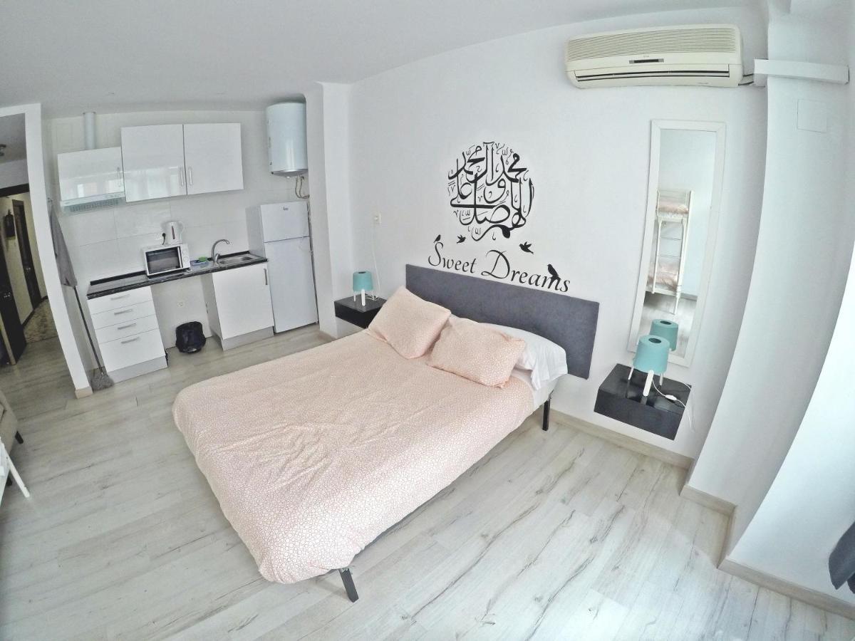 Mesonhomes Suites Center - Stay & Work Гранада Экстерьер фото