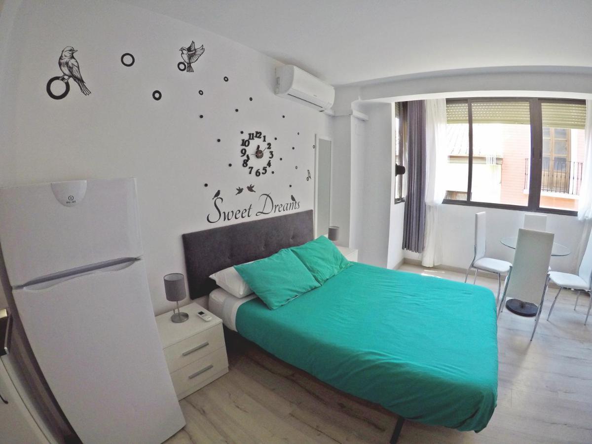 Mesonhomes Suites Center - Stay & Work Гранада Экстерьер фото