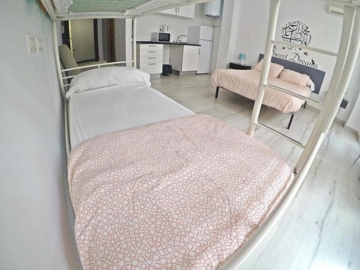 Mesonhomes Suites Center - Stay & Work Гранада Экстерьер фото