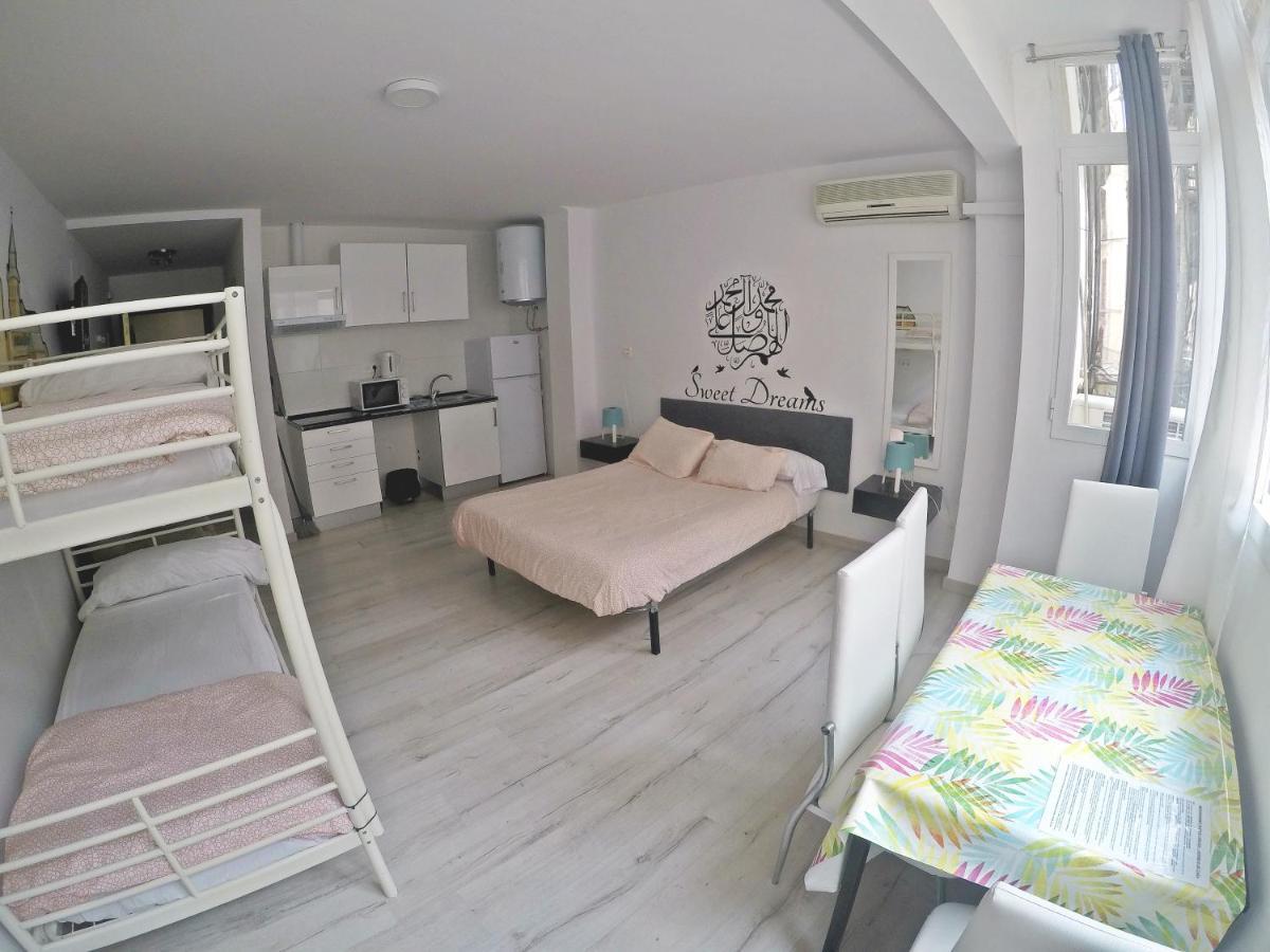 Mesonhomes Suites Center - Stay & Work Гранада Экстерьер фото