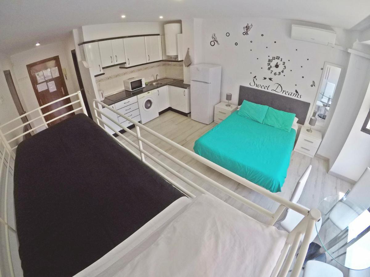 Mesonhomes Suites Center - Stay & Work Гранада Экстерьер фото