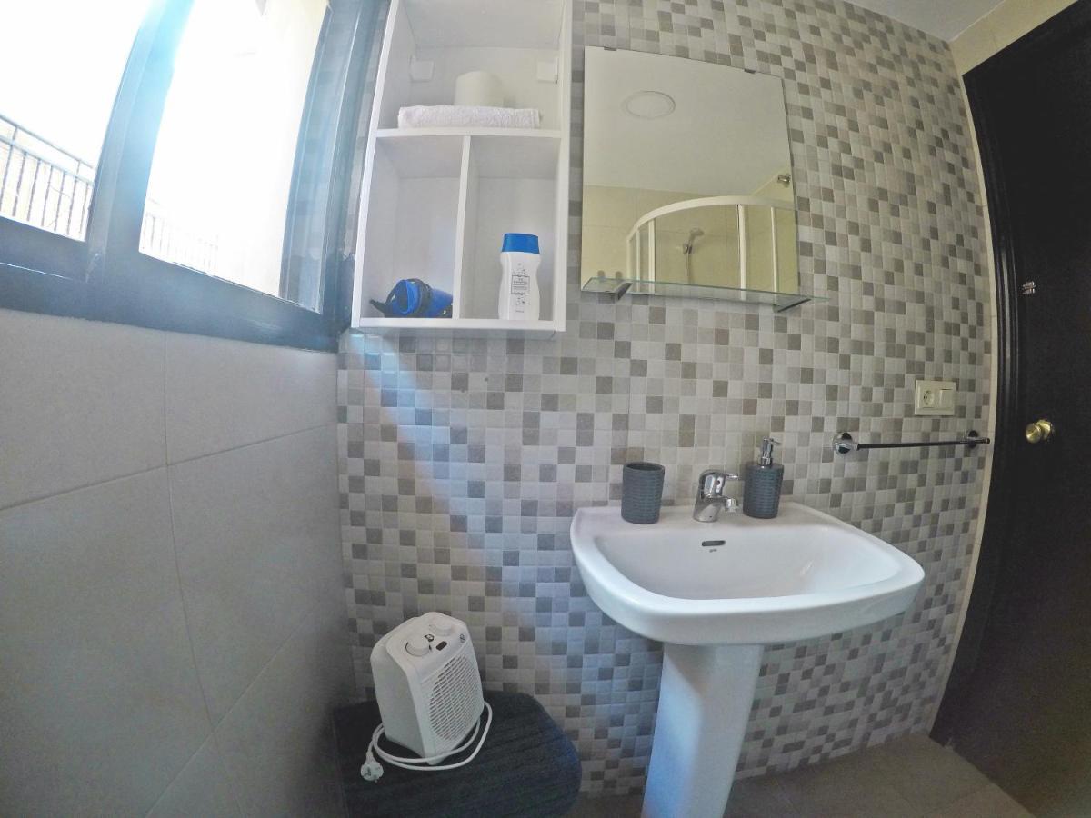 Mesonhomes Suites Center - Stay & Work Гранада Экстерьер фото