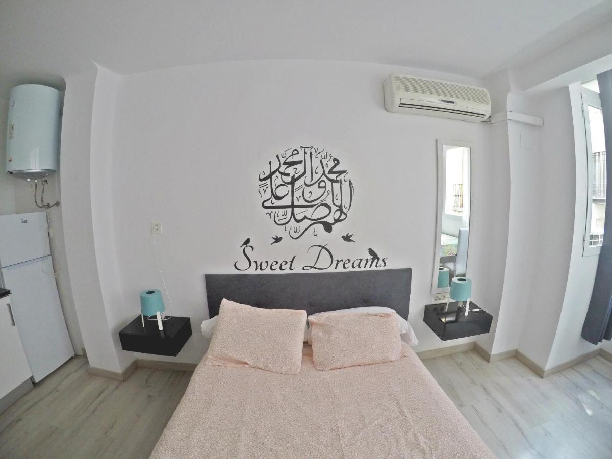 Mesonhomes Suites Center - Stay & Work Гранада Экстерьер фото