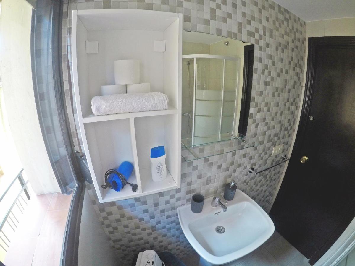 Mesonhomes Suites Center - Stay & Work Гранада Экстерьер фото